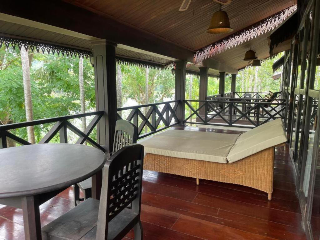 Nam Ou Riverside Resort Ban Vangle Экстерьер фото