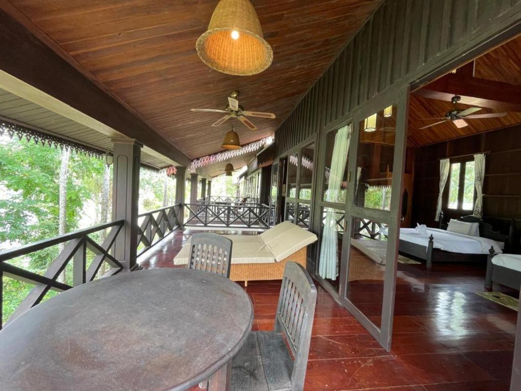Nam Ou Riverside Resort Ban Vangle Экстерьер фото