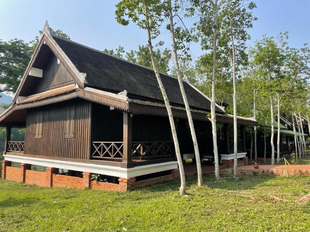 Nam Ou Riverside Resort Ban Vangle Экстерьер фото