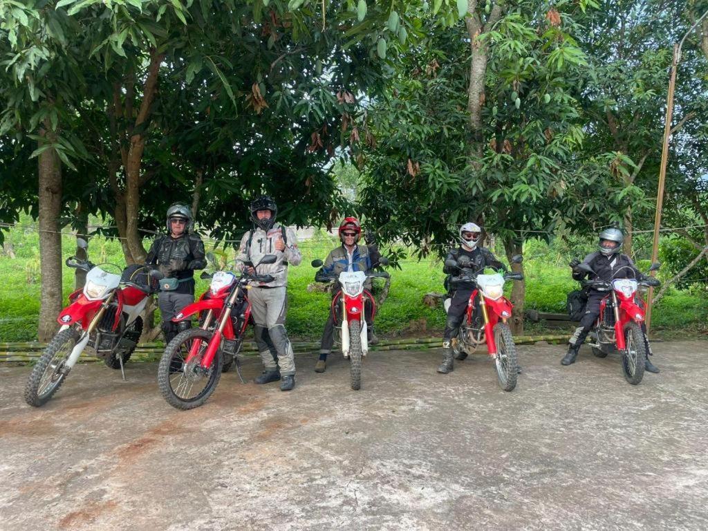 Nam Ou Riverside Resort Ban Vangle Экстерьер фото