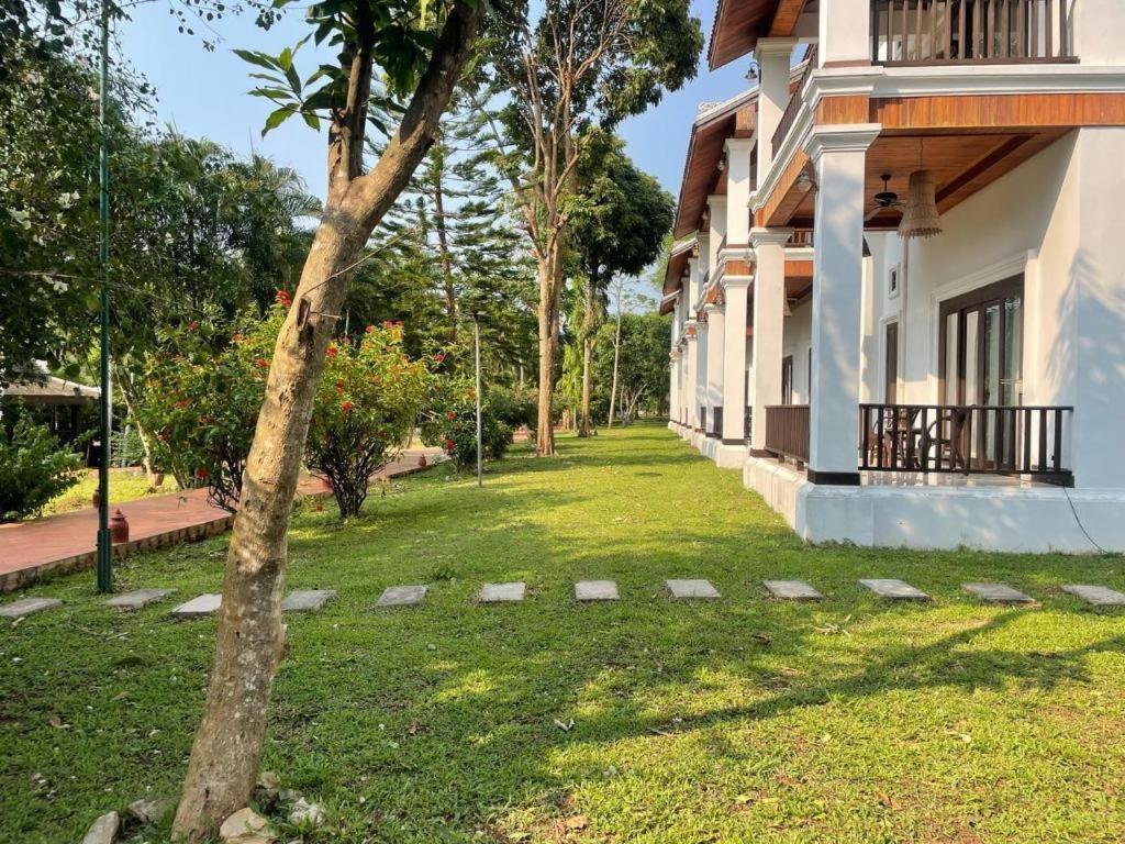 Nam Ou Riverside Resort Ban Vangle Экстерьер фото