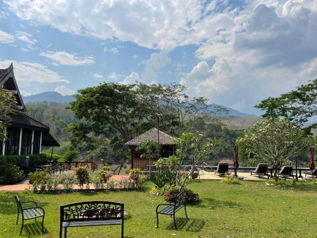 Nam Ou Riverside Resort Ban Vangle Экстерьер фото
