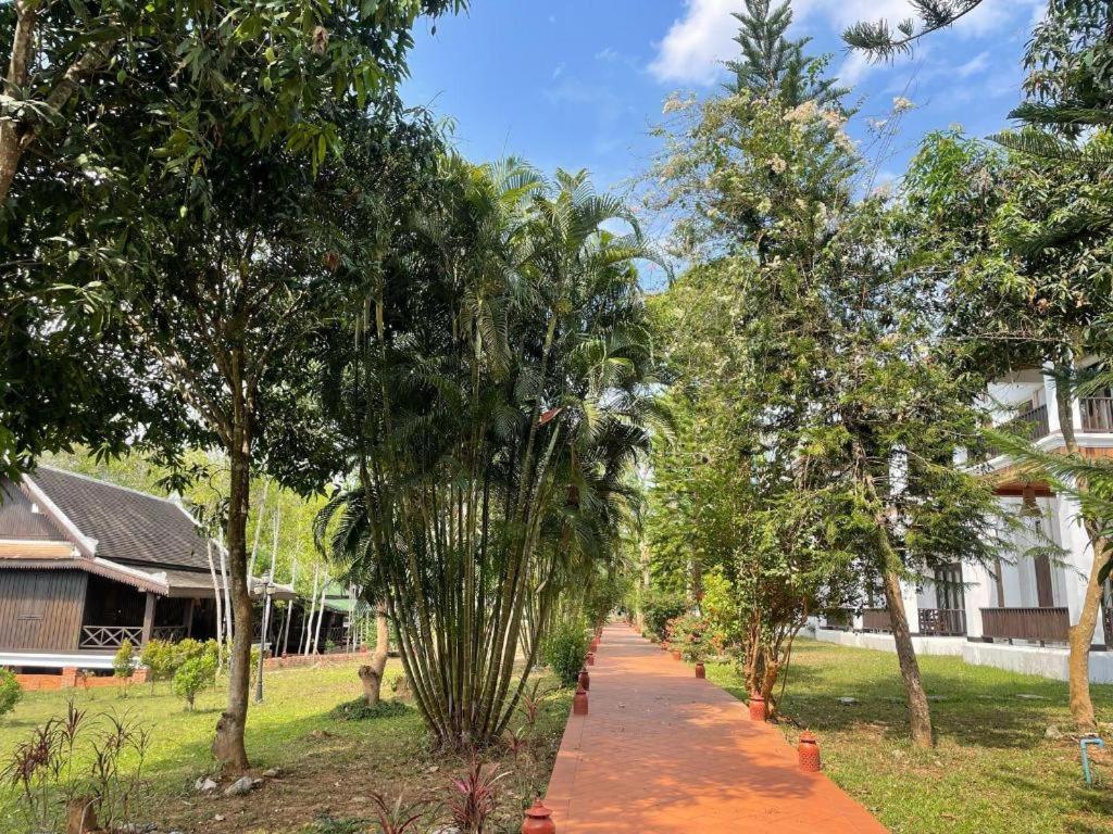 Nam Ou Riverside Resort Ban Vangle Экстерьер фото
