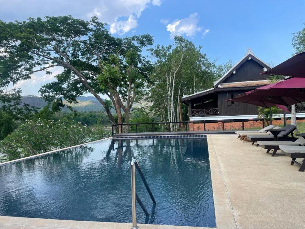Nam Ou Riverside Resort Ban Vangle Экстерьер фото