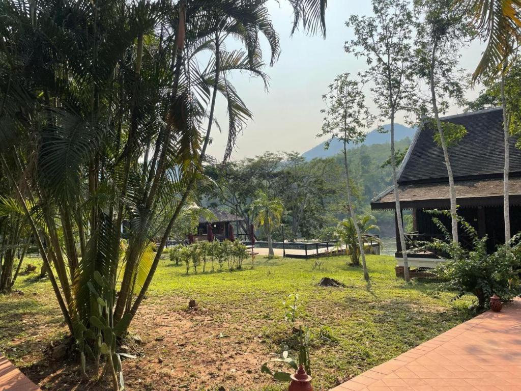 Nam Ou Riverside Resort Ban Vangle Экстерьер фото