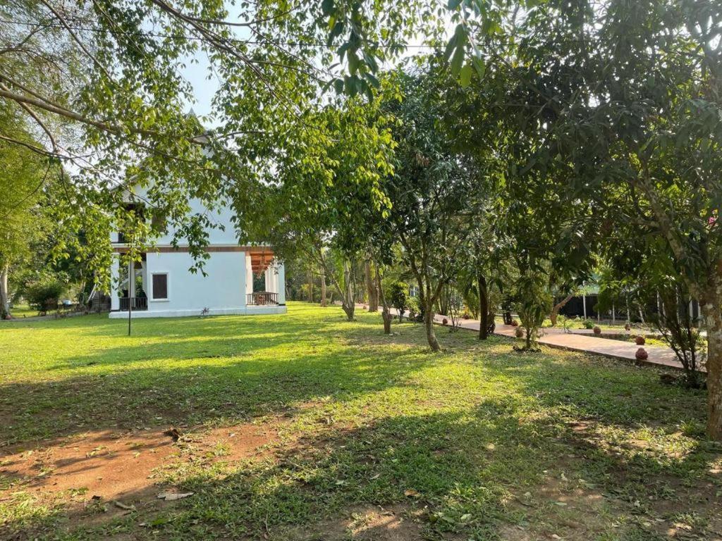 Nam Ou Riverside Resort Ban Vangle Экстерьер фото