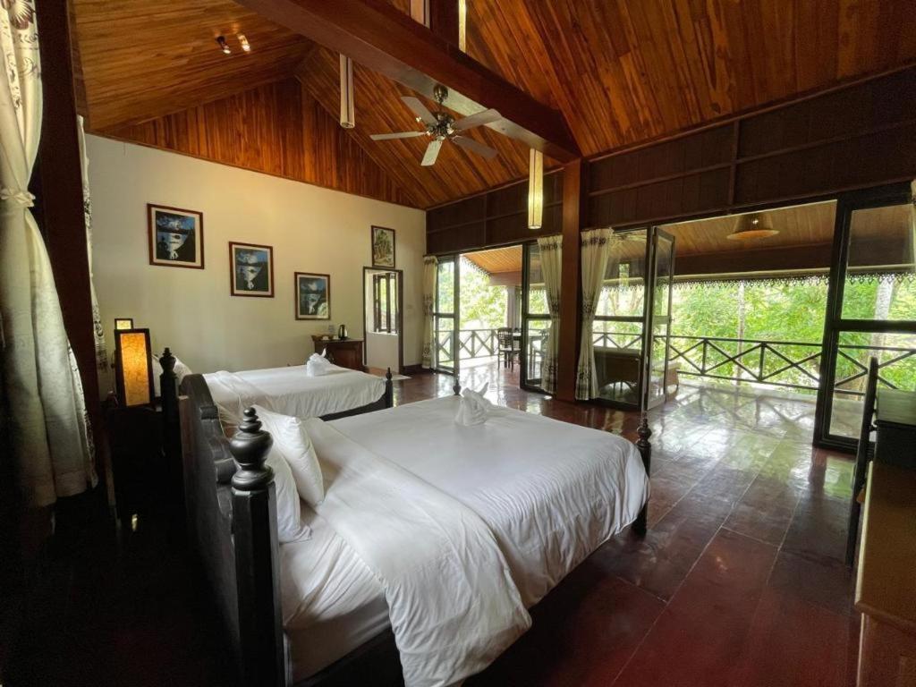 Nam Ou Riverside Resort Ban Vangle Экстерьер фото