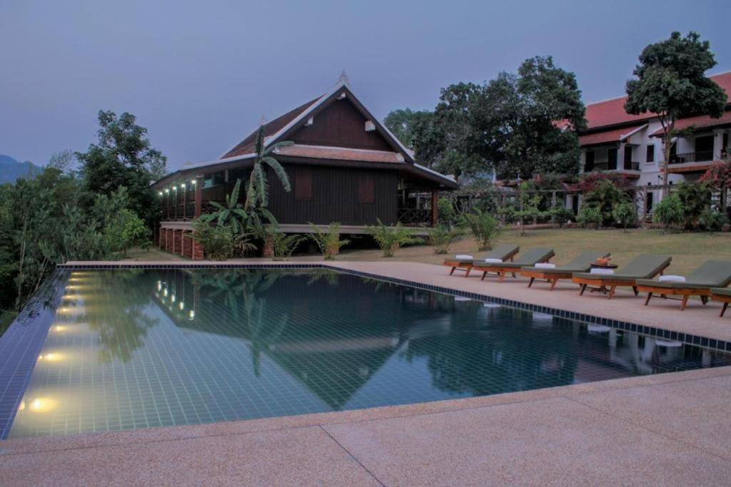 Nam Ou Riverside Resort Ban Vangle Экстерьер фото