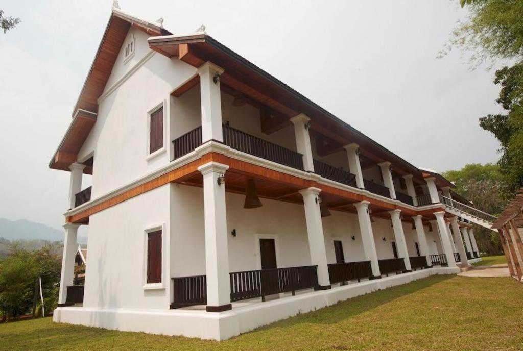 Nam Ou Riverside Resort Ban Vangle Экстерьер фото